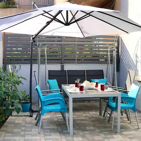 Appartement Novoureden Komforni Stan Od 90 M2 S Dvoristem à Šibenik Extérieur photo