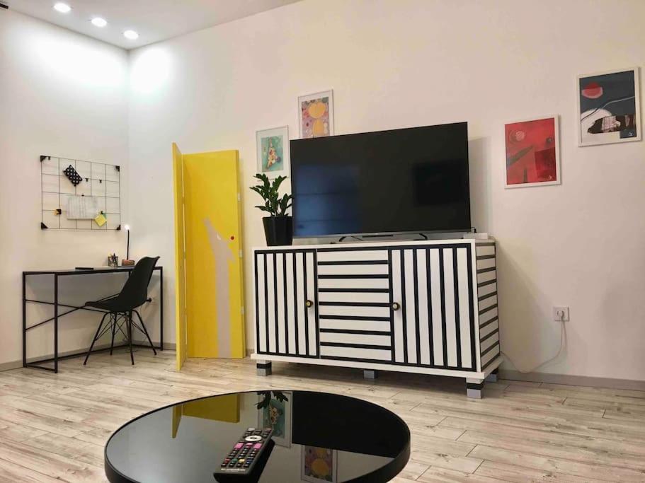 Appartement Novoureden Komforni Stan Od 90 M2 S Dvoristem à Šibenik Chambre photo